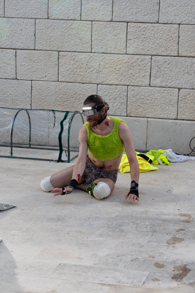 I am Bare Naked Water