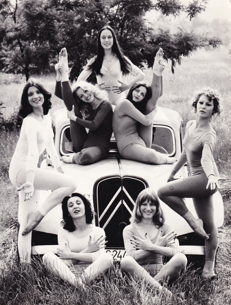 Experimental ballet troupe