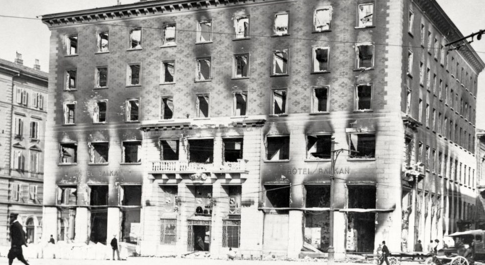 The Reports on the Burning of the Slavic National Domes in Triest, Pula, Buzet and Pazin by the Italian Fascists on the 15th July 1920 (Jugoslavija Daily III/169 (16.07.1920), p. 1-2)
